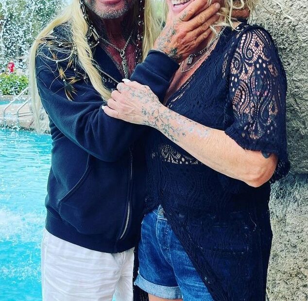 Dog The Bounty Hunter Marries Francie Frane Amid Family Turmoil - E! Online