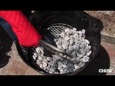 How Much Charcoal to Use When Grilling - CHOW Tip