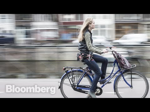 How Amsterdam Became a Bicycle Paradise