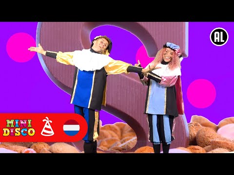 DAAR WORDT AAN DE DEUR GEKLOPT | Sinterklaasliedjes | Sint en Piet | Minidisco